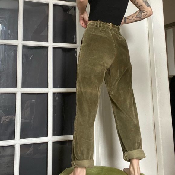 Lizsport vintage corduroys - Picture 2 of 6